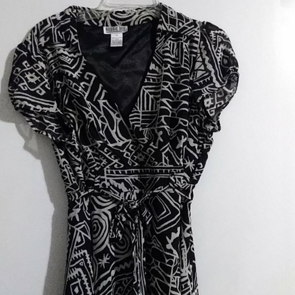 Robbie bee dress very nice n good condition. - Picture 7 of 7